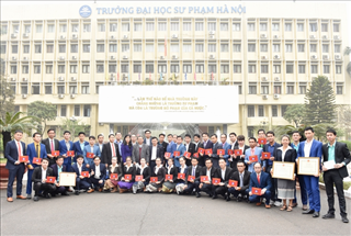 Lễ bế giảng lớp bồi dưỡng nâng cao về phương pháp giảng dạy các môn toán học và vật lí cho giáo viên THPT nước Cộng hòa Dân chủ Nhân dân Lào năm 2019