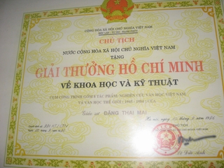 3/12 Giải thưởng Hồ Chí Minh đợt 2010 thuộc về 3 nhà khoa học Đại học Sư phạm Hà Nội 